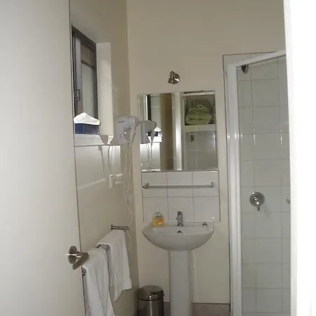 Off Mountain Accommodation Merrijig Room photo
